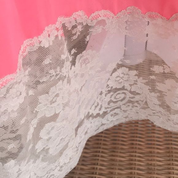 VanRaalte Salmon Pink 1960s Slip - Picture 4 of 5